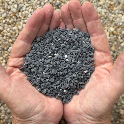 Black Pebble Garden Stones 4mm (20kg)