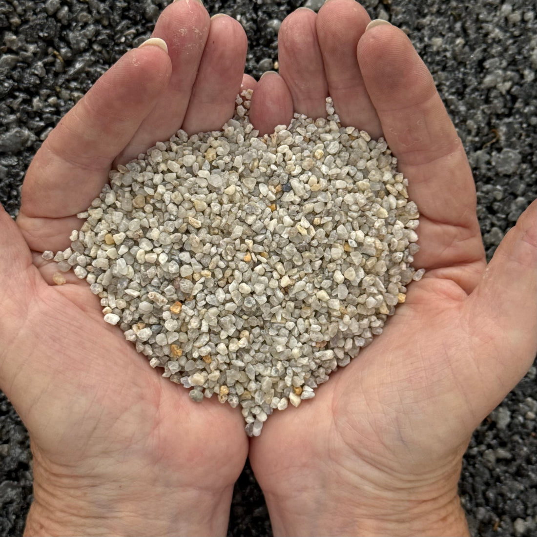 Cowra White Garden Stones 3mm (20kg)
